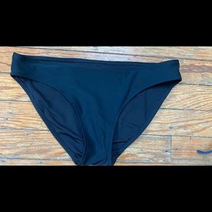 Arie bikini 👙 bottom black